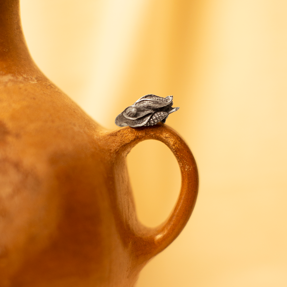 Hijos del Maiz anillo plata