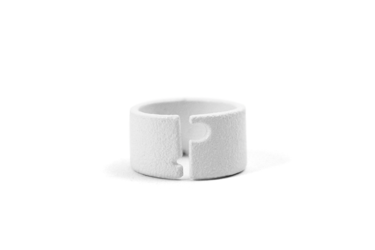 Argolla "o" Space Blanco Mate Texturizado