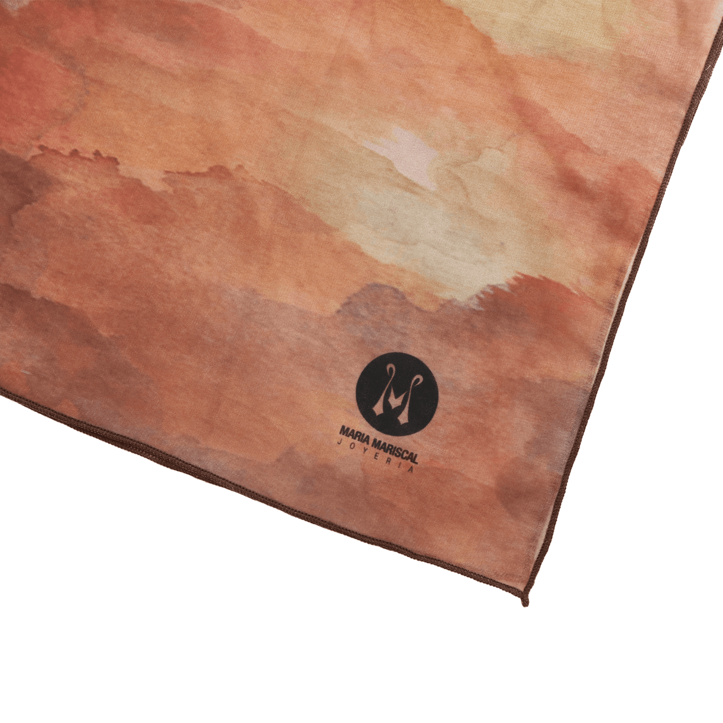 Pañoleta grande con broche