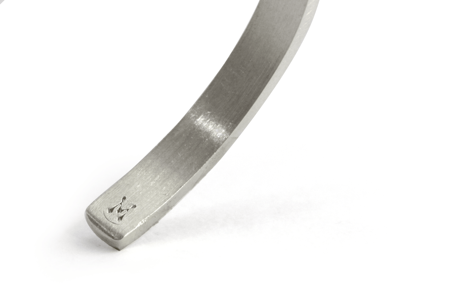 Brazalete A Tierra Agua Plata