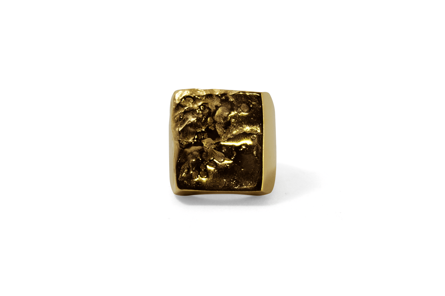 Anillo Tierra Agua Grande Dorado