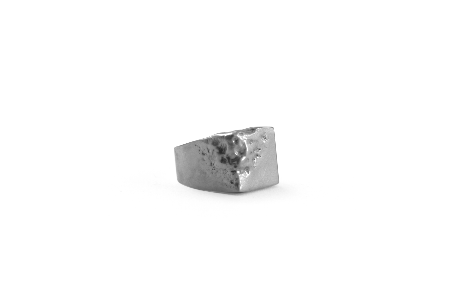 Anillo Tierra Agua Chico en Plata