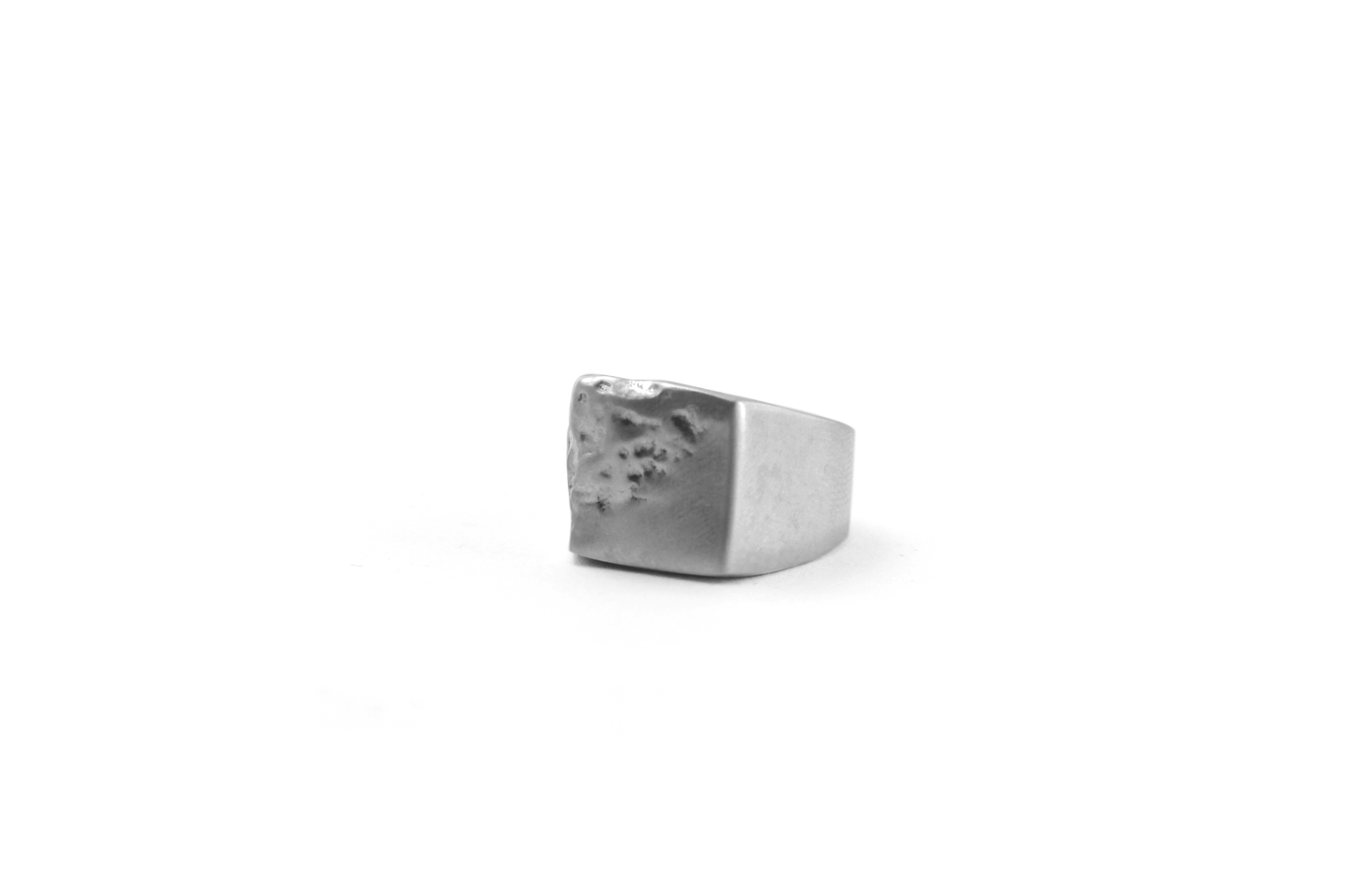 Anillo Tierra Agua Chico en Plata