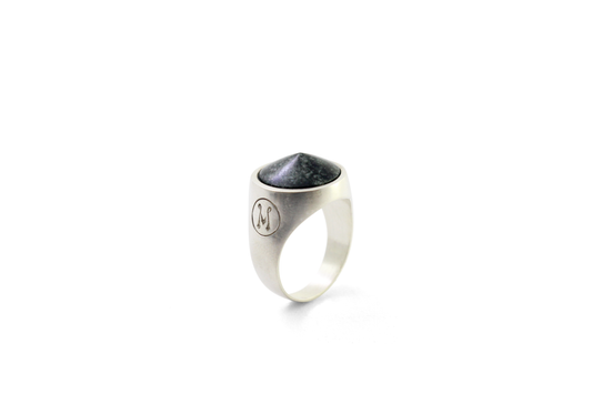 Anillo Green Solid colaboración con Taller de Obsidiana