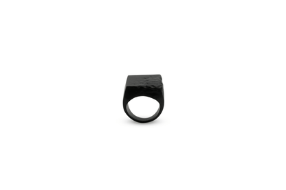 Anillo Tierra Agua Grande Negro Mate