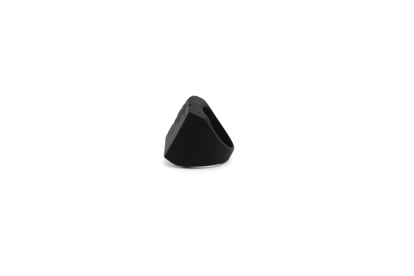 Anillo Tierra Agua Grande Negro Mate