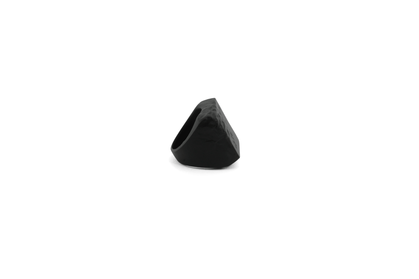 Anillo Tierra Agua Grande Negro Mate